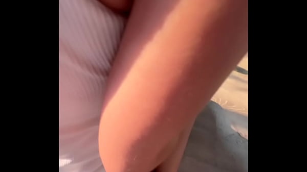 ANDO MUY CALIENTE EN CASA DE MI NOVIO