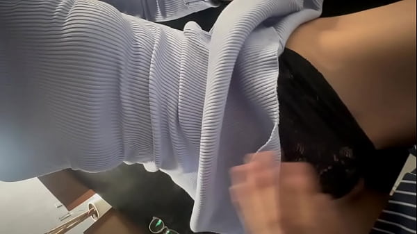 APROVECHAMOS CASA SOLA Y PASA UN RICO ANAL