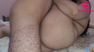 B4at tmchi lhamam dart liha 3lach tamchi jabto fo9 bazol أح الحواية قالت ليا مشبعتش زيد حويني مزال