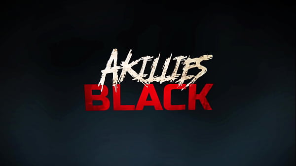 Fodi o cuzinho e a buceta da minha empregada no café da manhã