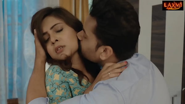 Indian Desi beautiful girlfriend call her boyfriend in absence of her husband and fucked real Hindi hardcore amateur doggy style full Sex video