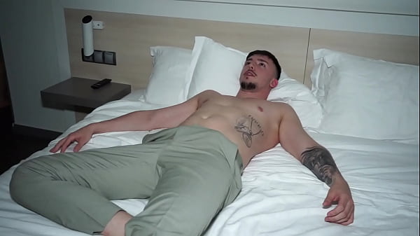 Sharing Bedroom With My Stepbrother Ends With A Rough Fuck – Sara Retali & Yeri Blue