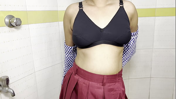 School Girl Fuck Her pussy by Finger and Oill